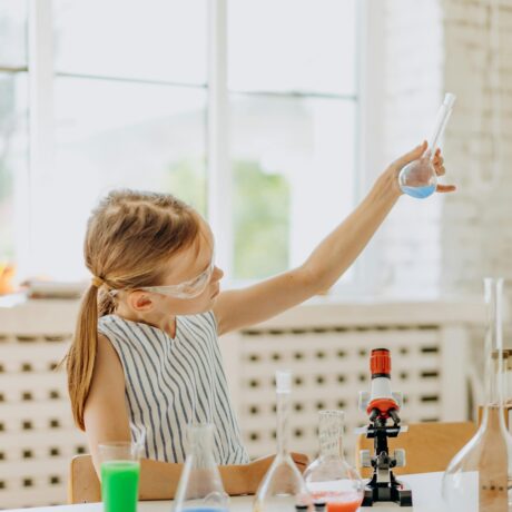 pexels-mikhail-nilov-8923533